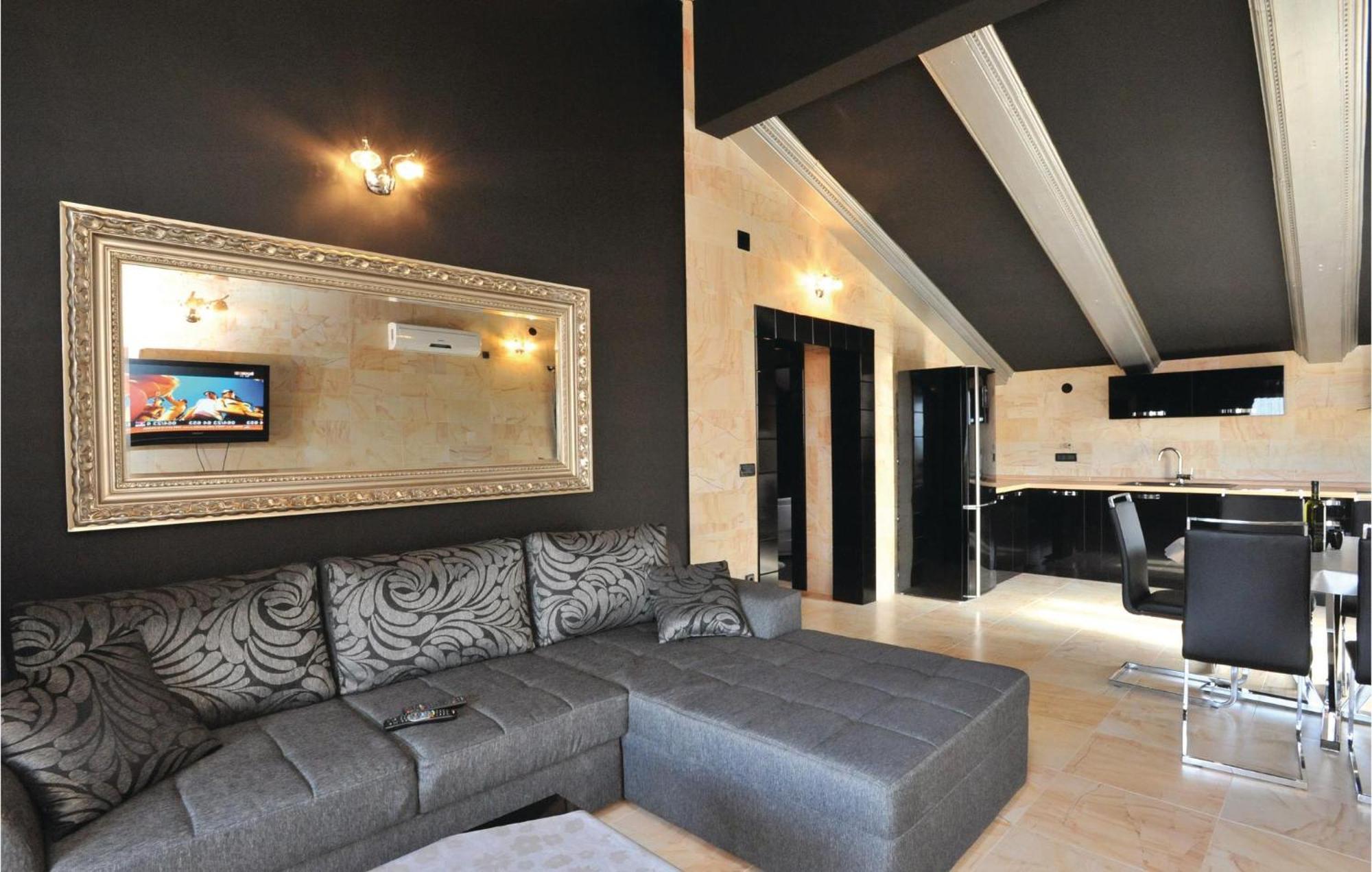 Amazing Home In Kastel Stari With House Sea View Kaštela エクステリア 写真